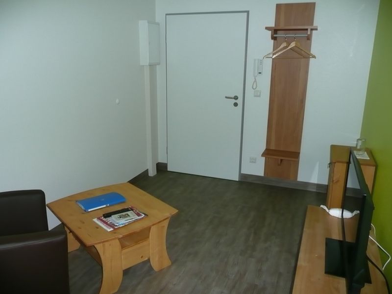 18313316-Einzelzimmer-1-Greifswald-800x600-2
