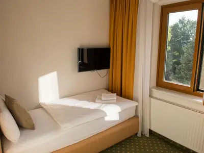 Einzelzimmer für 1 Person (14 m²) in Gutenstein 3/5