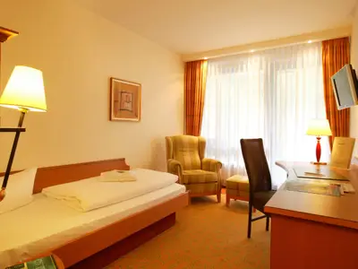 Hotel Ochsen, (Höfen an der Enz)