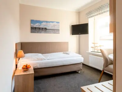 Zimmerbeispiel Einzelzimmer-Nebenhaus