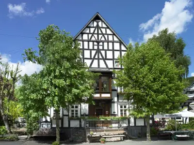 Einzelzimmer für 1 Person (14 m²) in Kirchhundem 1/2