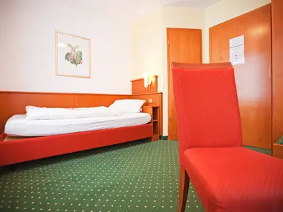 Einzelzimmer für 1 Person in Königsbronn 3/8