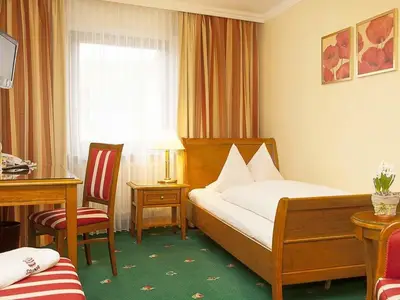 Einzelzimmer für 1 Person in Königstein 2/4