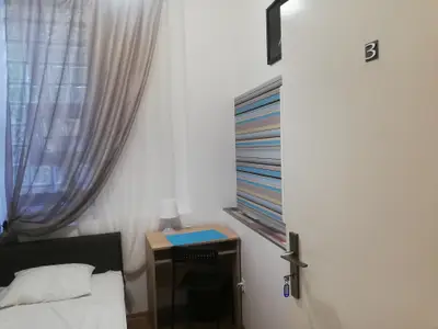 Einzelzimmer für 1 Person (8 m²) in Krakau 3/10