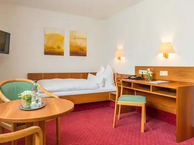 Einzelzimmer für 1 Person in Kusterdingen 6/8