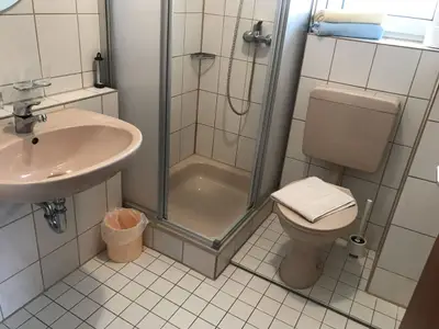 Einzelzimmer für 1 Person in Lauterach 5/6