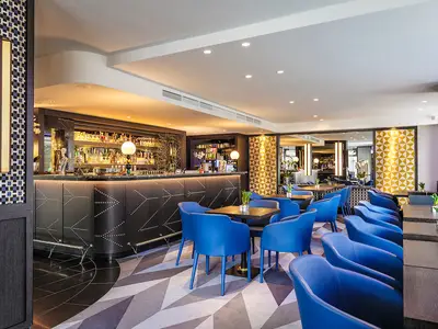 Bar im NEUEN LOOK ab 2017