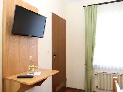 Einzelzimmer für 2 Personen in Lennestadt 5/9