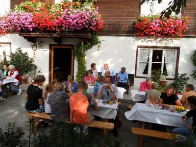 Einzelzimmer für 1 Person (9 m²) in Liesing 3/10