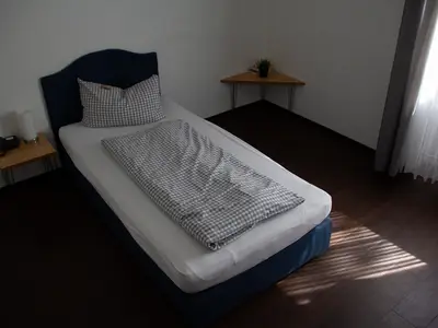Einzelzimmer für 1 Person (17 m²) in Lingen 2/3