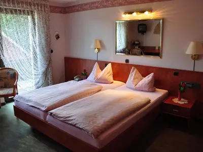 Einzelzimmer für 1 Person (25 m²) in Lügde 6/10