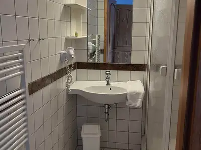 Einzelzimmer für 1 Person (15 m²) in Mandelbachtal 7/7