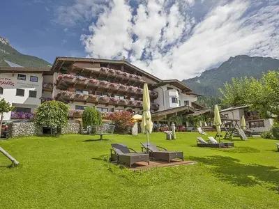 Einzelzimmer für 1 Person (18 m²) in Maurach am Achensee 1/10
