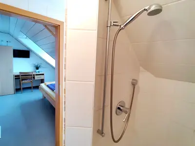 Einzelzimmer für 1 Person (10 m²) in Meckenbeuren 5/10