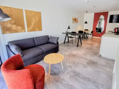 Einzelzimmer für 3 Personen (40 m²) in Meckenbeuren 1/10