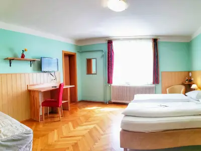 Zuser- Doppelzimmer
