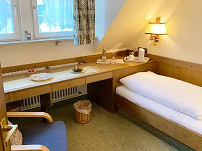 Einzelzimmer für 1 Person in Münstertal 2/4