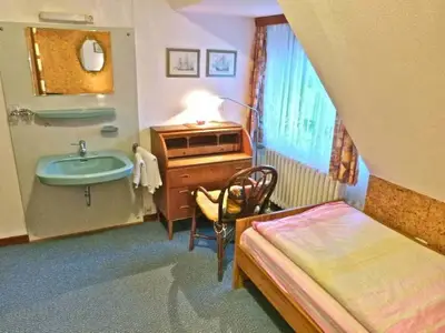 Einzelzimmer für 1 Person (18 m²) in Nebel 4/8