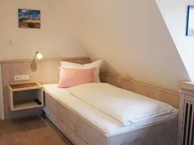 Einzelzimmer für 1 Person (15 m²) in Norddorf 2/4