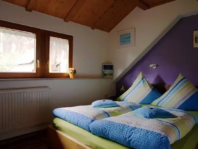 Photo, INSIDE, OUTSIDE