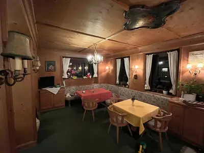 Einzelzimmer für 2 Personen (12 m²) in Obsteig 8/10