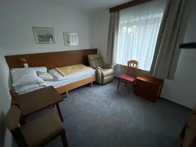 Einzelzimmer für 1 Person (12 m²) in Obsteig 9/10