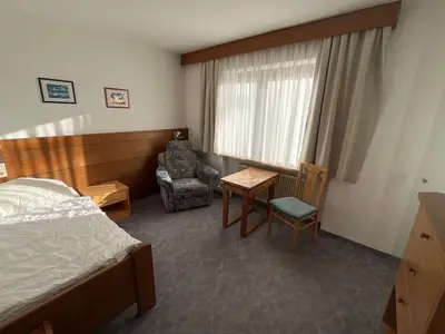 Einzelzimmer für 1 Person (12 m²) in Obsteig 9/10