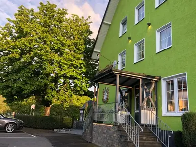 Einzelzimmer für 2 Personen (12 m²) in Overath 1/7