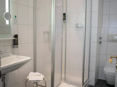 Hotel Luitpold Zimmerbeispiel Einzelzimmer Haus 1