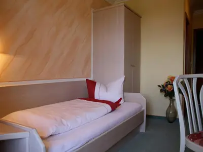 Schönes Einzelzimmer