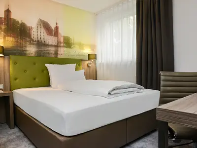 Einzelzimmer für 1 Person (18 m²) in Regensburg 2/6