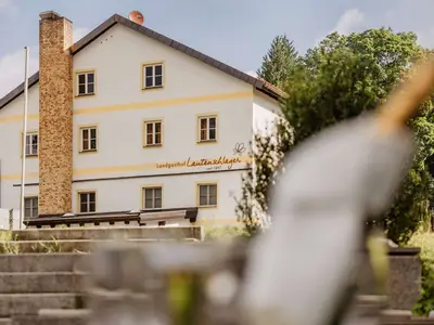 Einzelzimmer für 3 Personen in Regenstauf 2/10