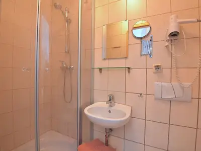 Gästezimmer Nr. 5: Bad