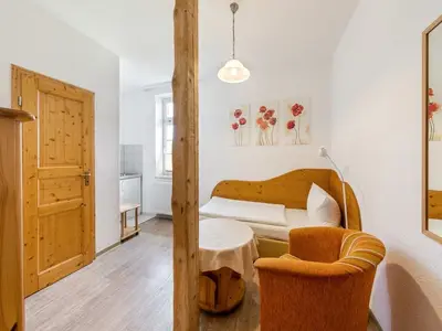 Einzelzimmer für 1 Person (14 m²) in Rudolstadt 2/9