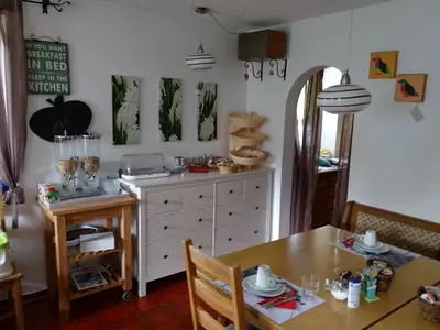 Pension Bergblick - Frühstückraum Buffet