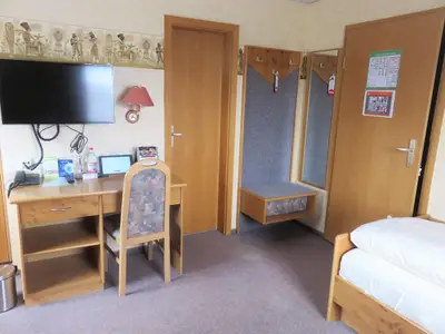 Einzelzimmer für 1 Person in Schömberg 2/8