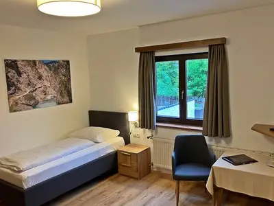 Einzelzimmer für 1 Person (15 m²) in Seefeld in Tirol 8/10