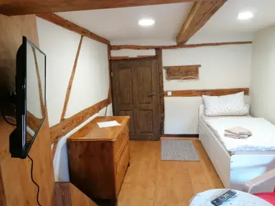 Einzelzimmer für 1 Person (14 m²) in Seifhennersdorf 2/10