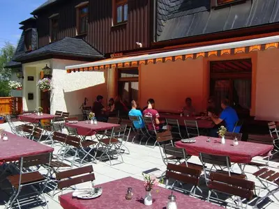 Einzelzimmer für 1 Person (13 m²) in Sehmatal 3/10