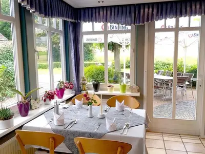 Einzelzimmer für 1 Person (18 m²) in Wesertal 3/10