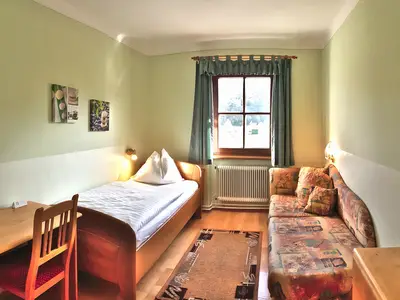 Einzelzimmer für 1 Person (19 m²) in Maierhof 10/10