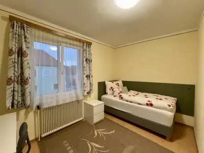 Einzelzimmer für 1 Person (9 m²) in Altenburg 2/7