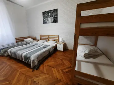 Einzelzimmer für 5 Personen (18 m²) in Krakau 3/10