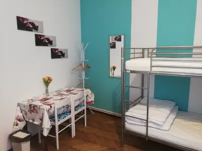 Einzelzimmer für 3 Personen (12 m²) in Krakau 5/10