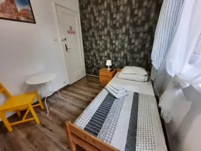 Einzelzimmer für 1 Person (8 m²) in Krakau 4/10