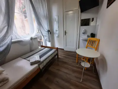 Einzelzimmer für 1 Person (8 m²) in Krakau 7/10