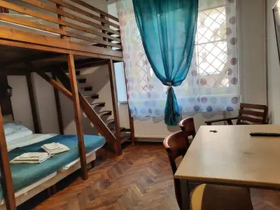 Einzelzimmer für 5 Personen (30 m²) in Krakau 4/10