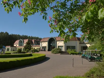 Außenansicht Hotelauffahrt