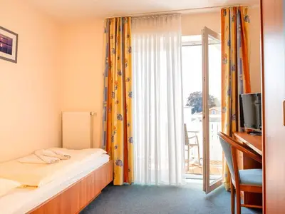 Einzelzimmer für 1 Person (12 m²) in Sellin (Ostseebad) 5/5