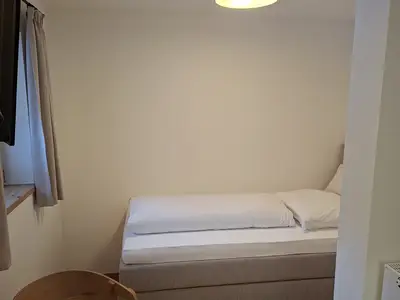 Zimmer 6 Schlafbereich